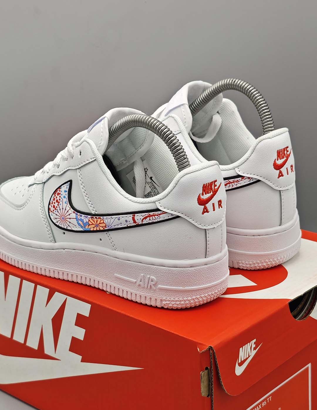 Nike Air Force 1 Flores