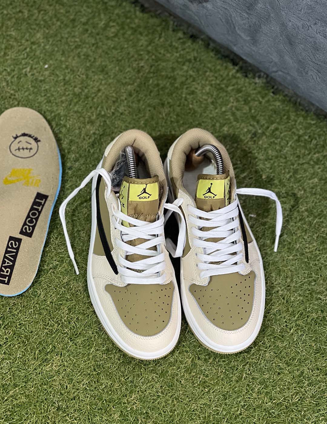 Air Jordan 1 Golf x Travis Scott