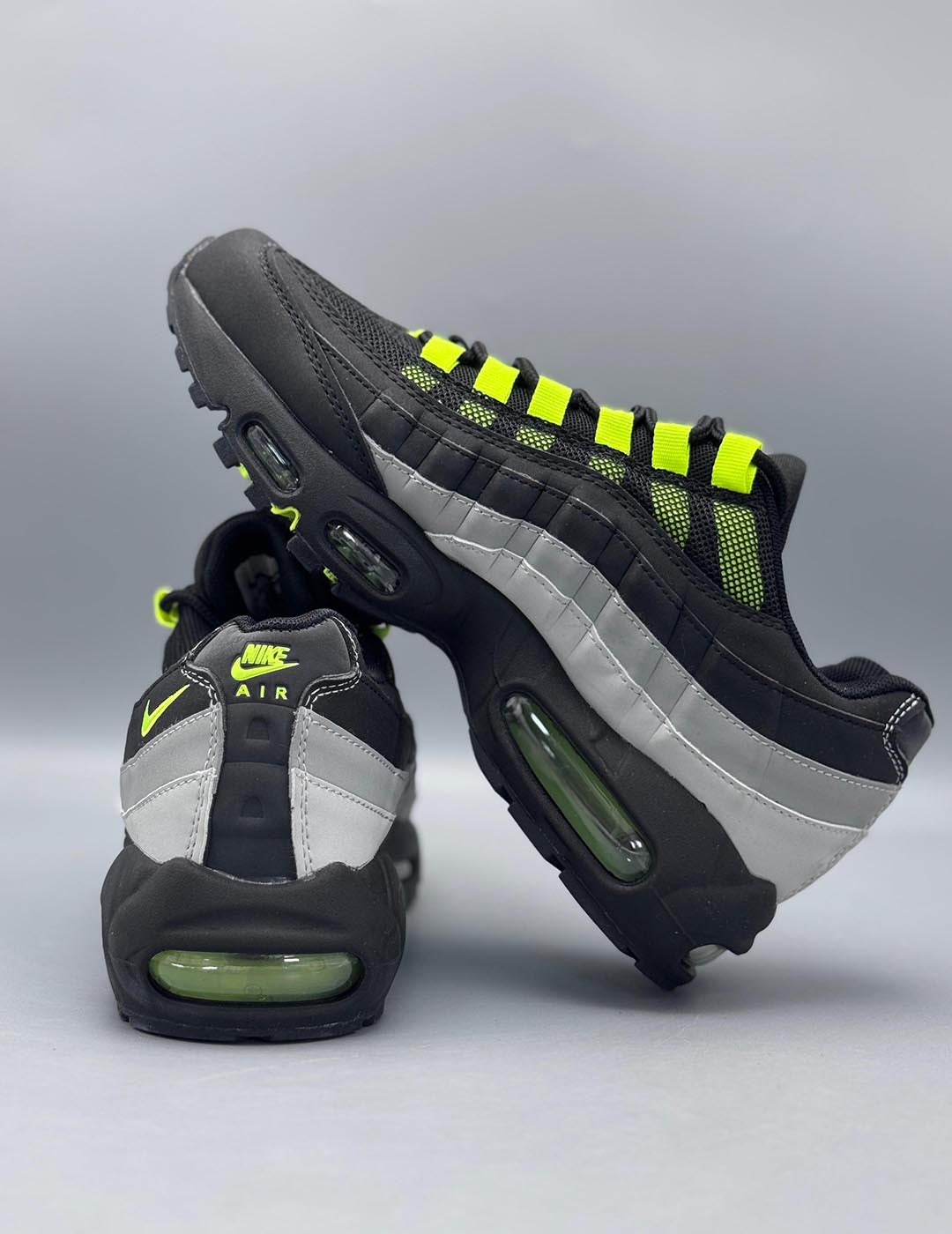 Air Max 95 Black Neon