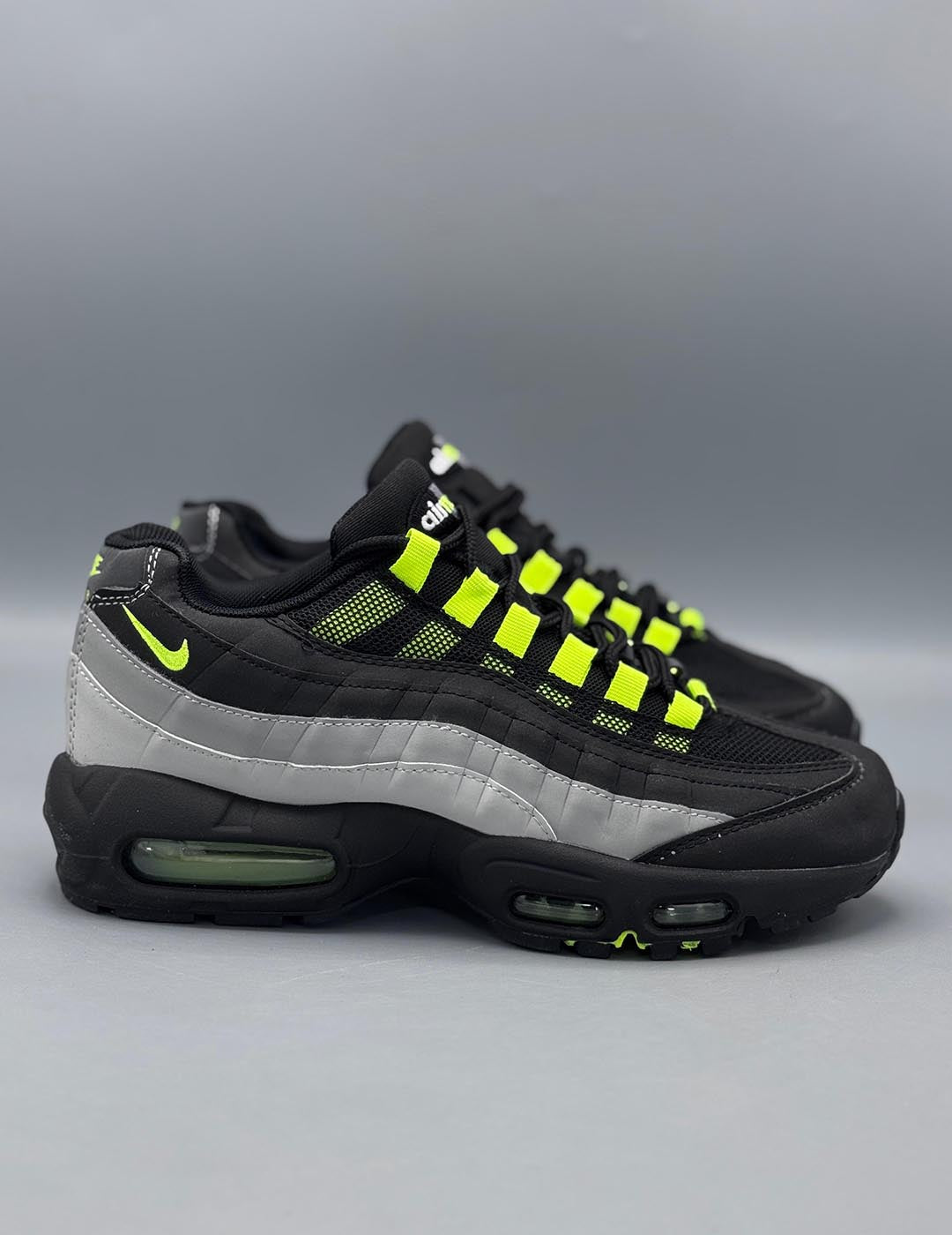 Air Max 95 Black Neon