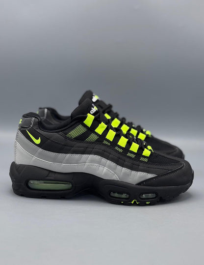 Air Max 95 Black Neon