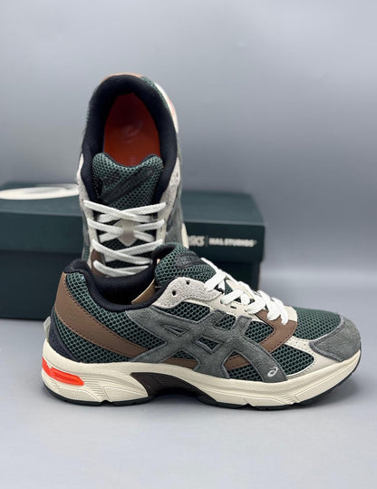 ASICS «Smoke Grey»