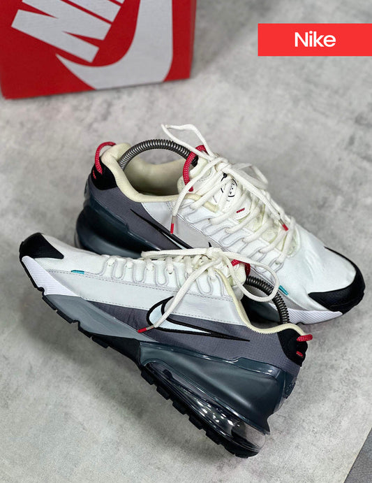 Nike Pulze