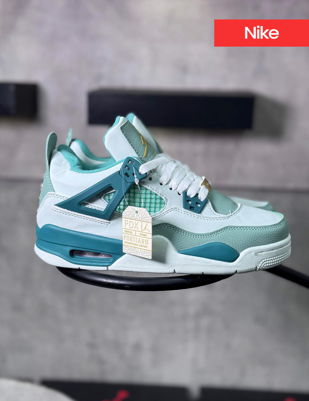Jordan Retro 4