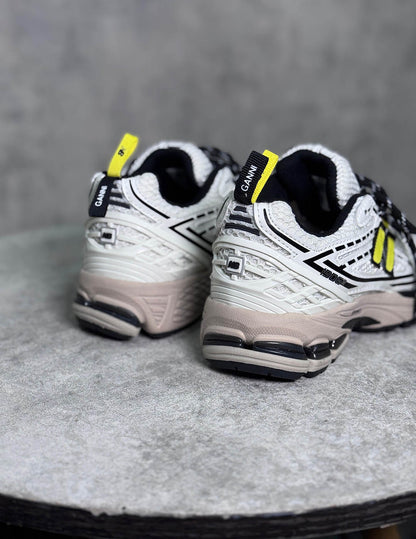 New Balance 1906R GANNI Egret