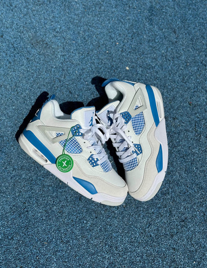Air Jordan 4 Military Blue