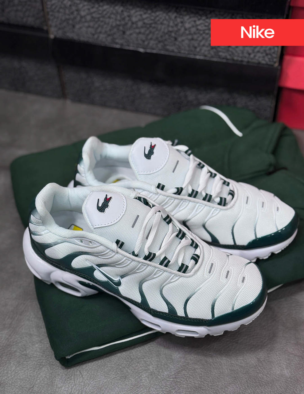 Nike Air Max Plus TN Lacoste – Deluxe Kicks