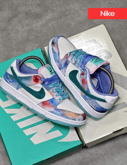 Nike SB Dunk Low Futura Laboratories