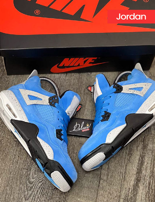 Jordan Retro 4 University Blue Oreo