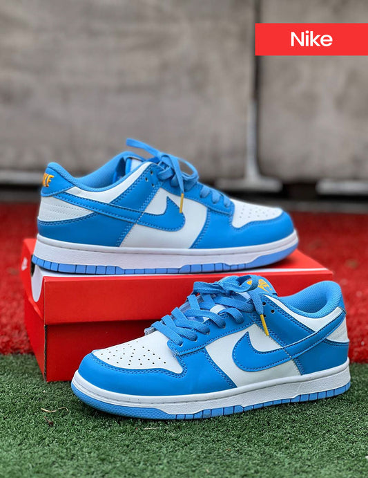 Nike SB Dunk Low Retro