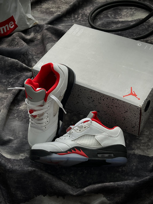 Air Jordan 5 Low Golf