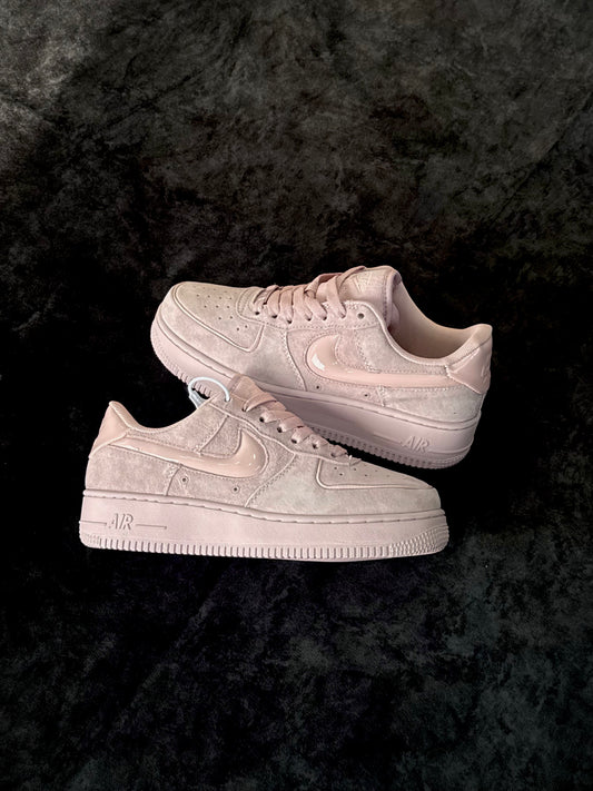Nike Air Force 1 ‘07 Rosa