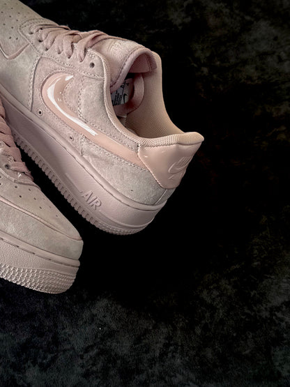 Nike Air Force 1 ‘07 Rosa