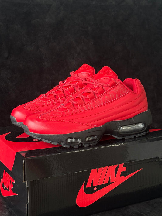 Nike Air Max 95 Triple Red