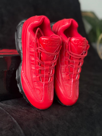 Nike Air Max 95 Triple Red