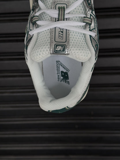 New Balance 725 Green Edition – Estilo Retro Futurista