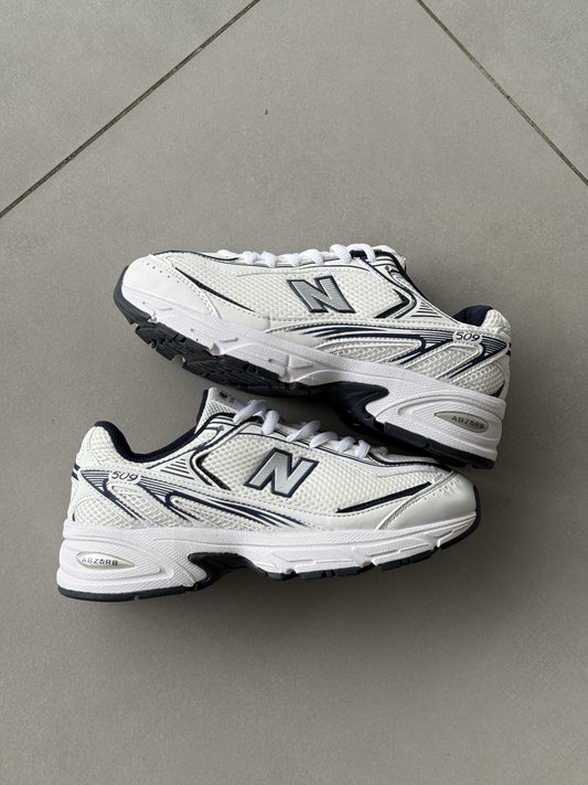 New Balance 530 White Black – Estilo Retro Deportivo