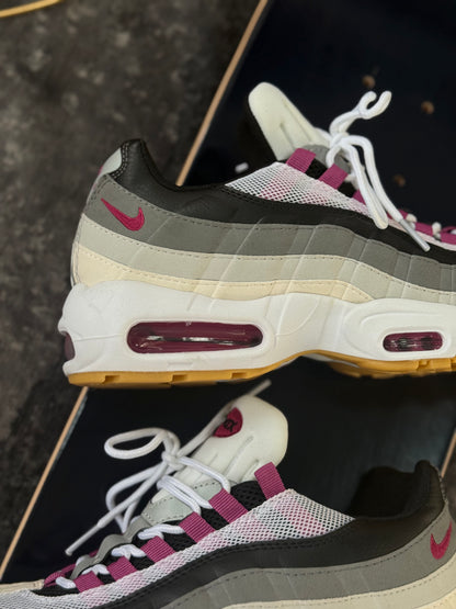 Nike SB Air Max 95 Cactus Flower