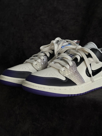 Nike Air Jordan 1 Low SE "Punk Rock"