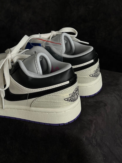 Nike Air Jordan 1 Low SE "Punk Rock"
