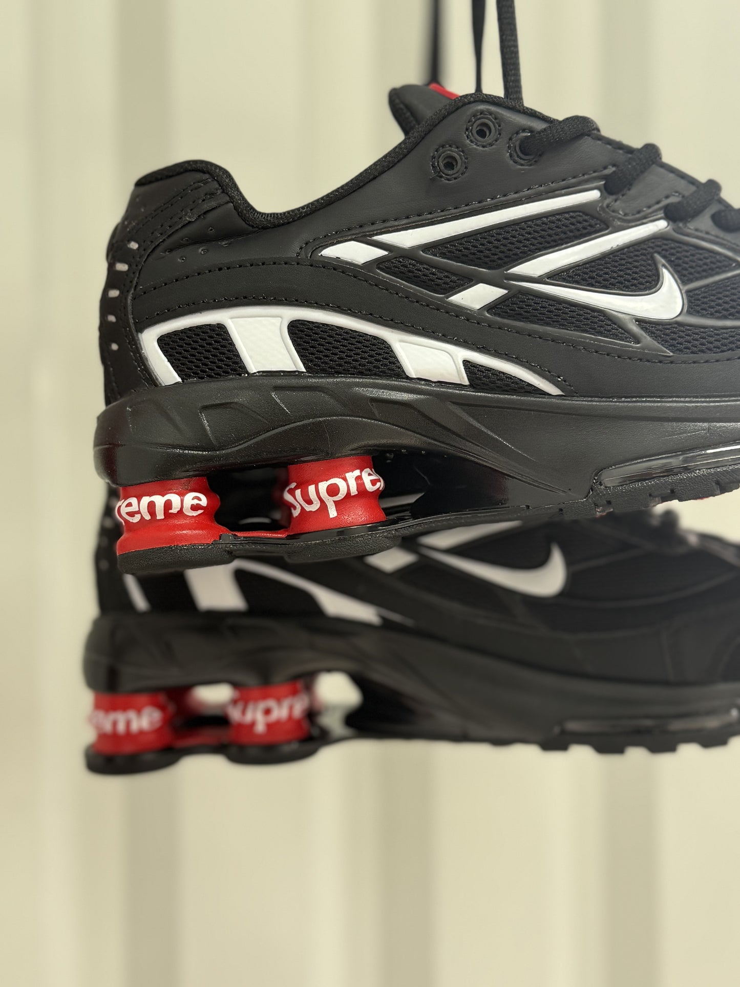 Nike Shox supreme