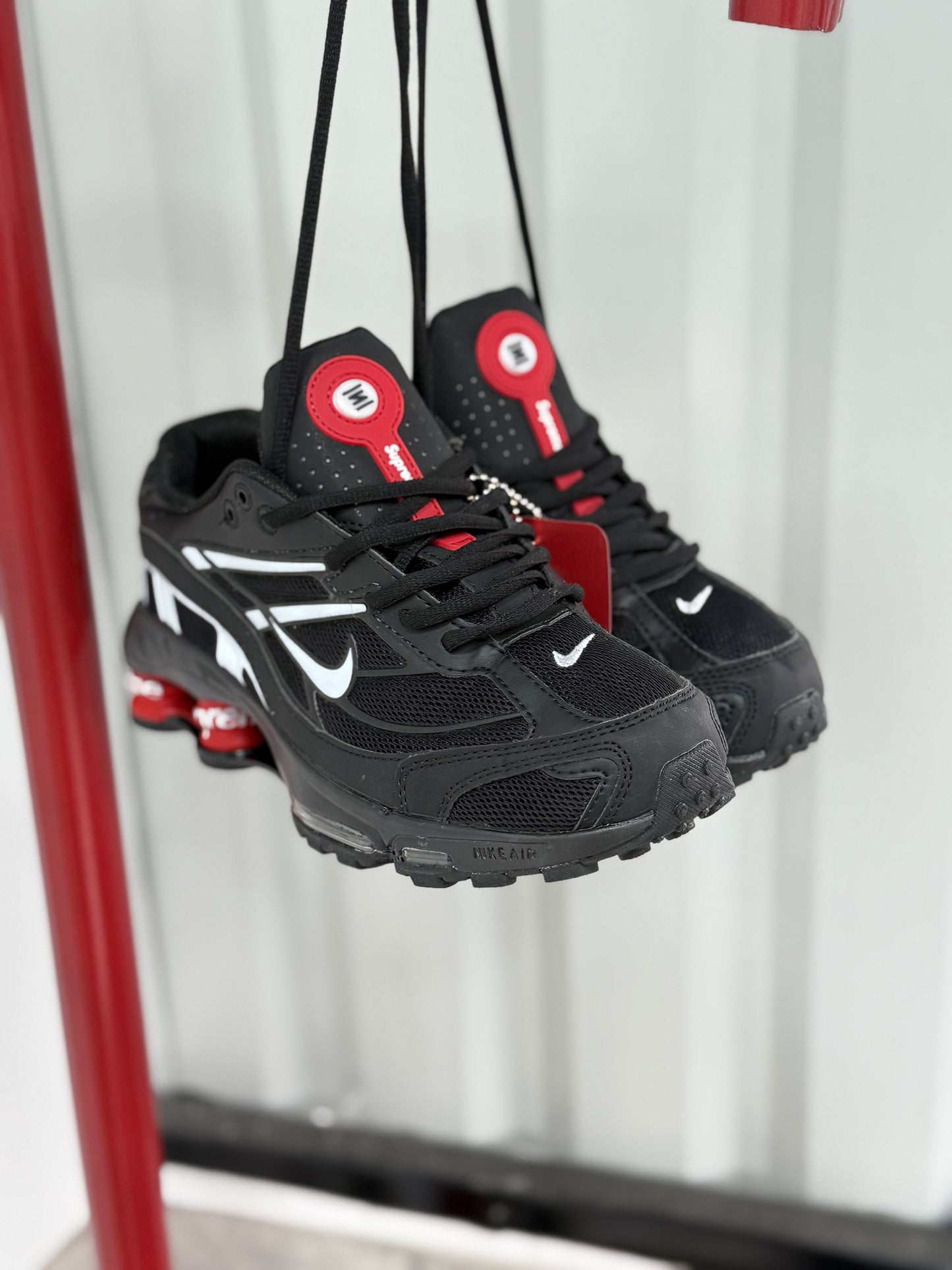 Nike Shox supreme