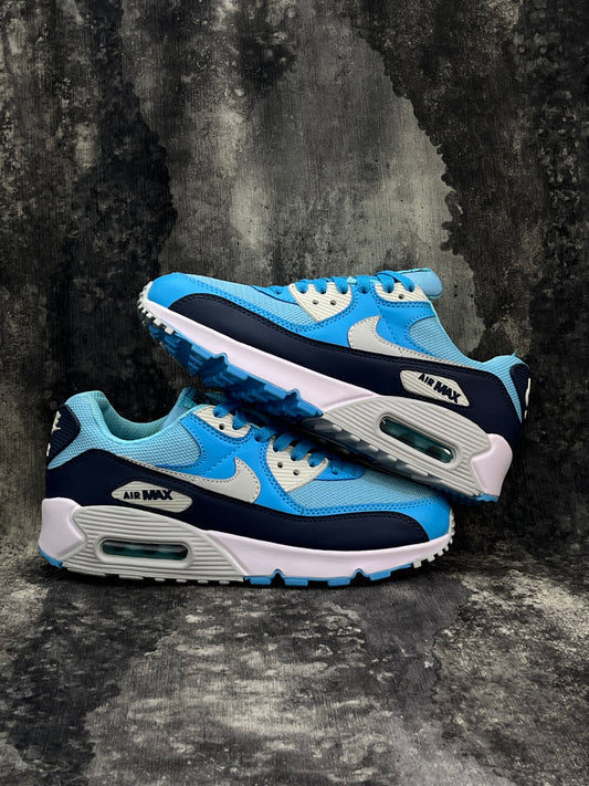 NIKE AIR MAX 90 ESSENTIAL UNIVERSITY Blue/ Pure Platinum-Obsidian-White