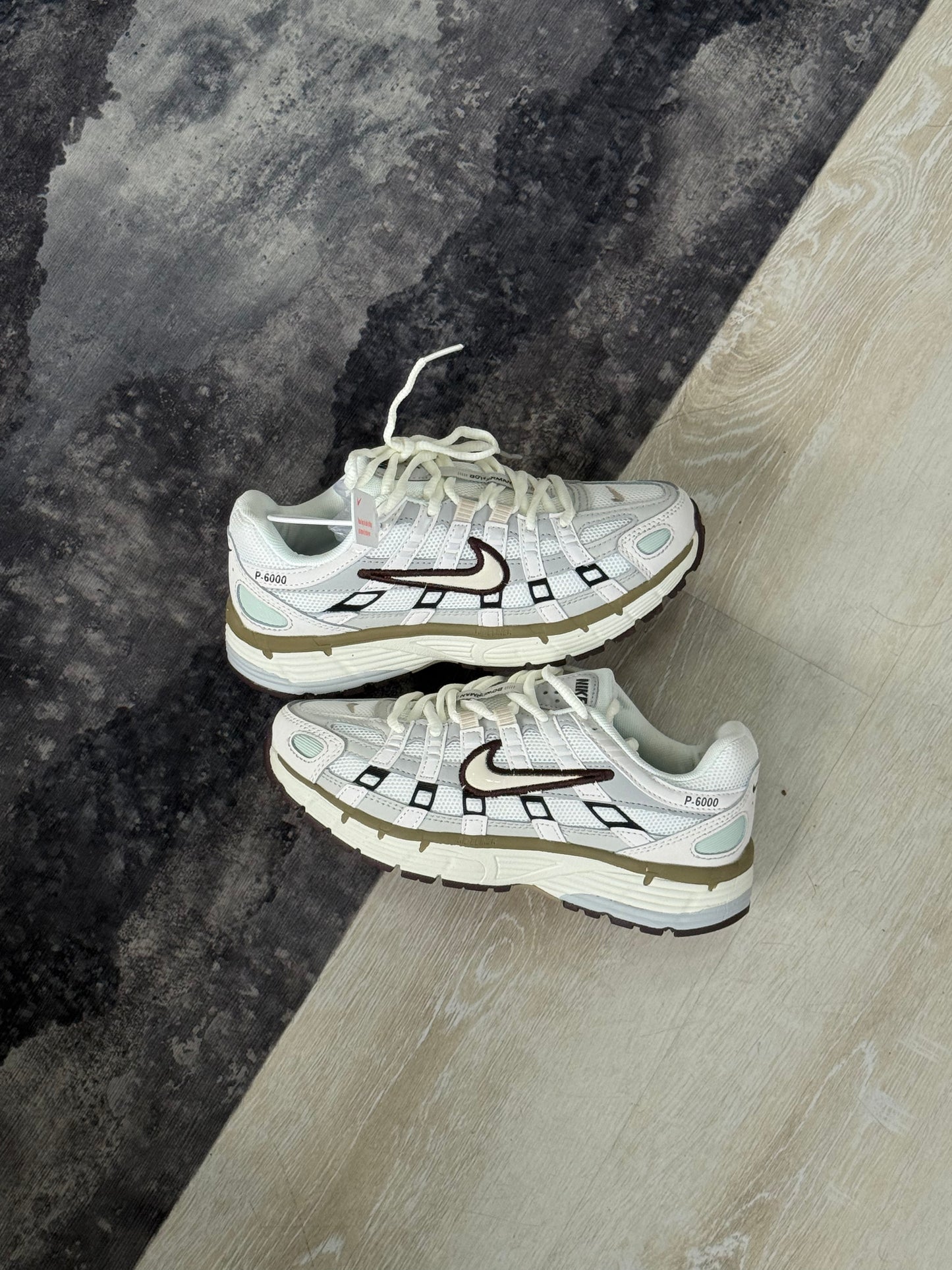 Nike P-6000 Earth Light Bone