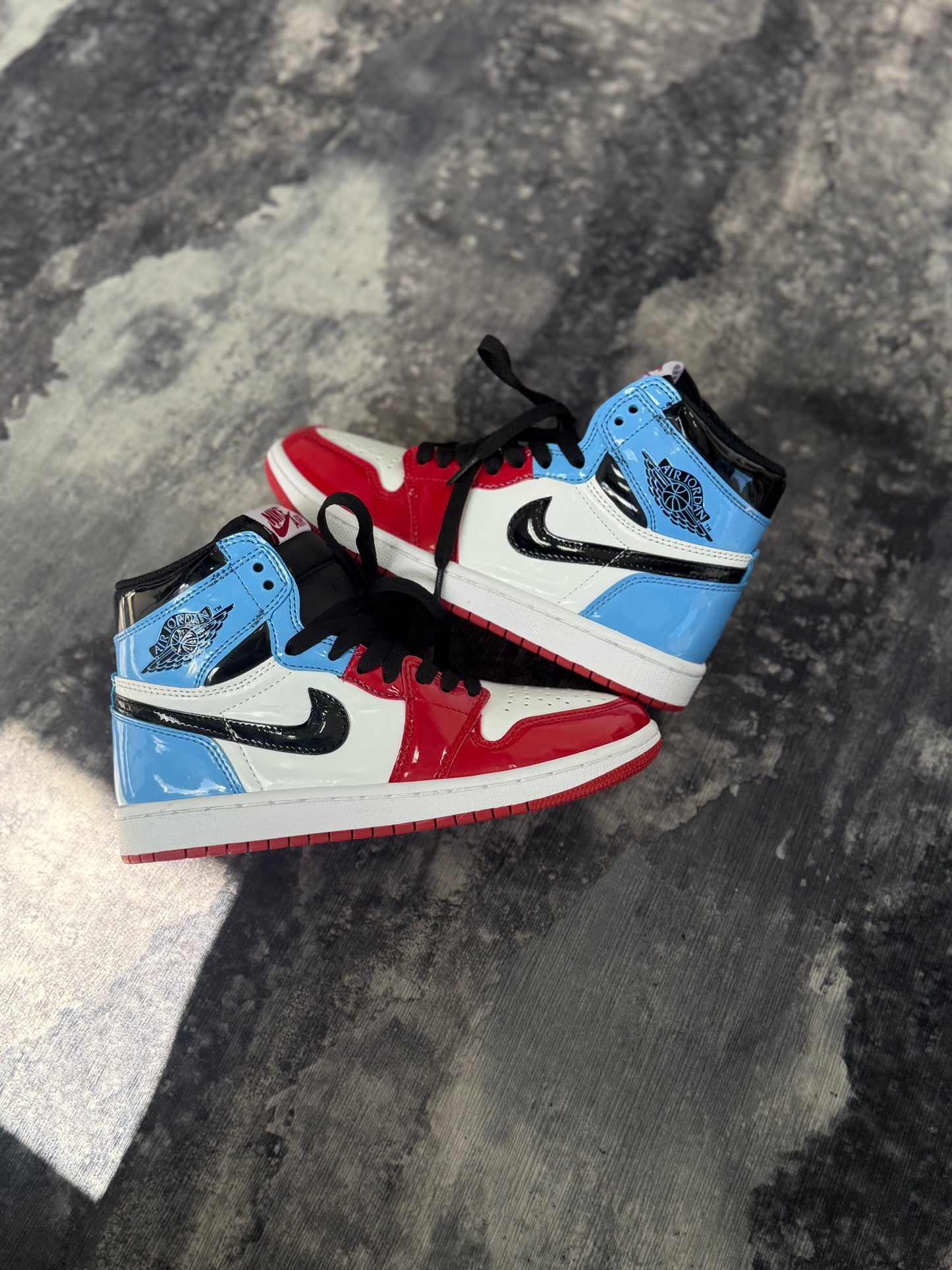 Nike Air Jordan 1 Retro High “Fearless UNC Chicago”