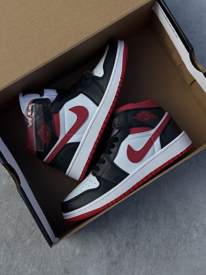 Air Jordan 1 Mid (GS) 'White/Gym Red/Black