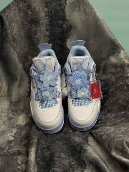 Air Jordan 4 “University Blue