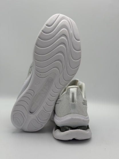 Asics Novablast Blanco – Tecnología, confort y estilo en cada paso