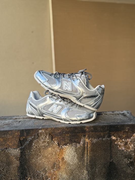 New Balance 1906R