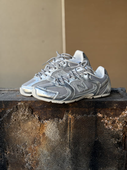 New Balance 1906R