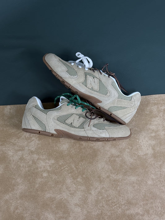 New Balance x Miu Miu 1906R “Beige Suede”