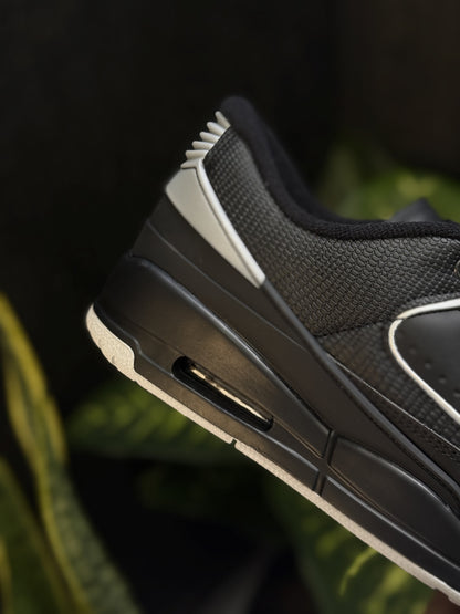 Air Jordan 2 Low “Black Cement” – Elegancia urbana
