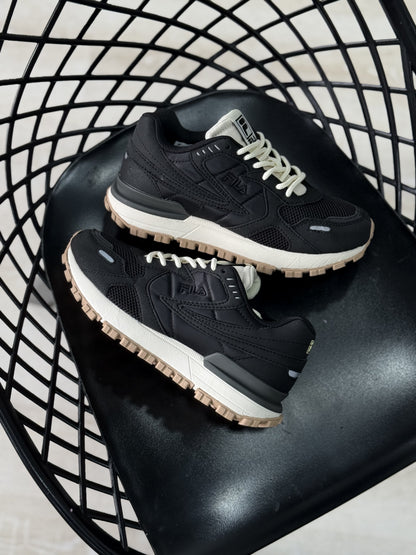 Tenis Fila Zagato negros