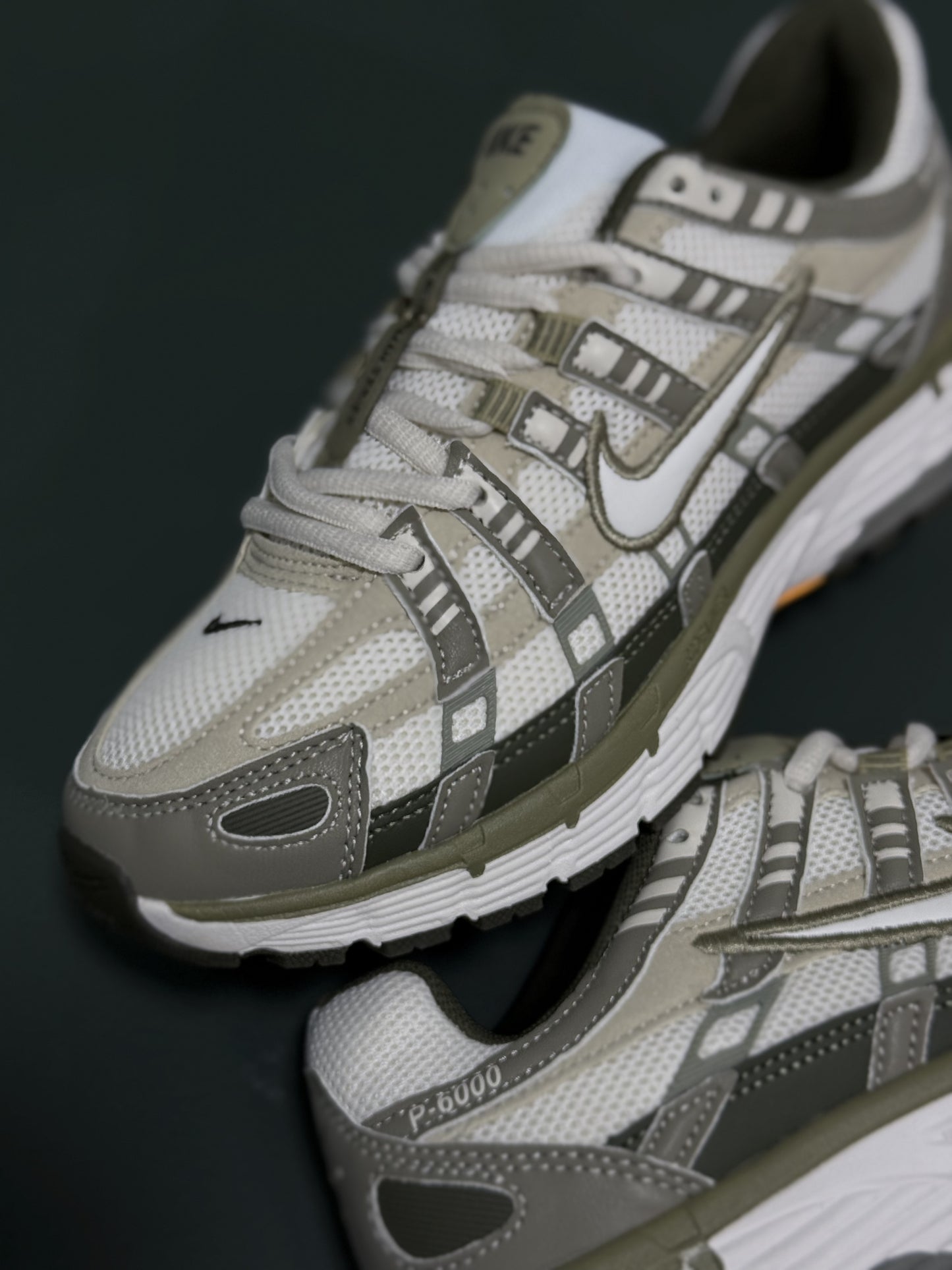 Nike Zoom Vomero 5 Light Bone