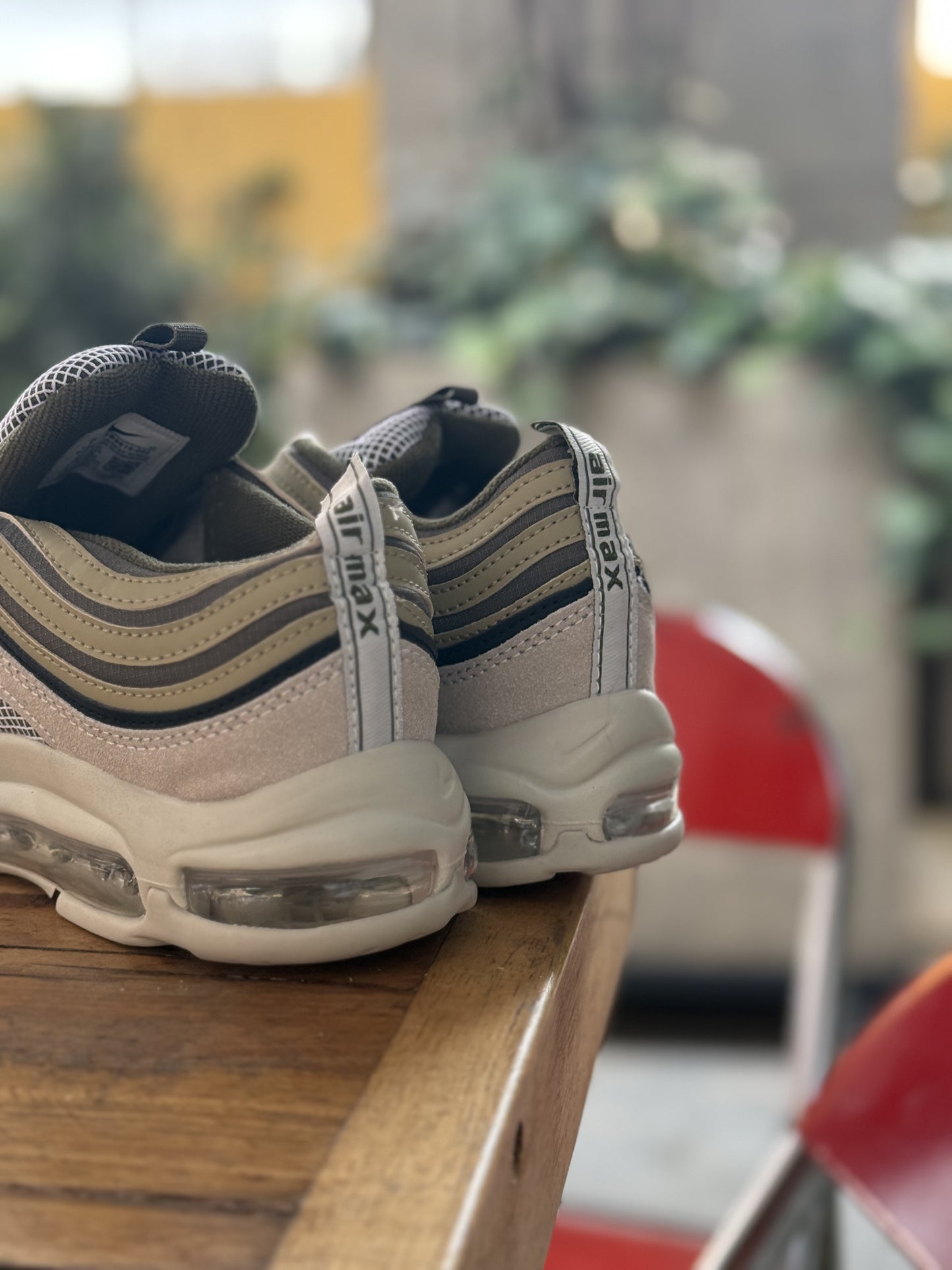 Las Nike Air Max 97 SE 'Light Bone Medium Olive'