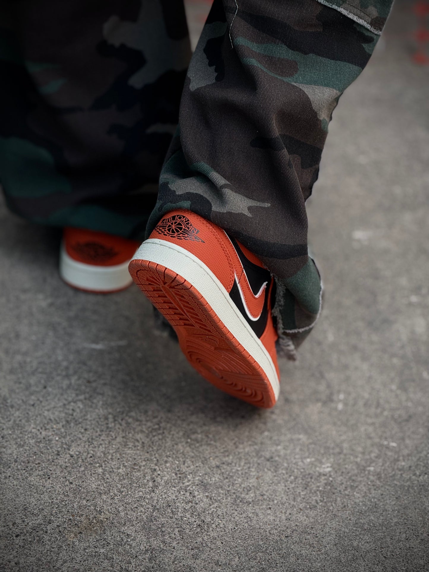Jordan 1 Low “Orange Black” – Unisex
