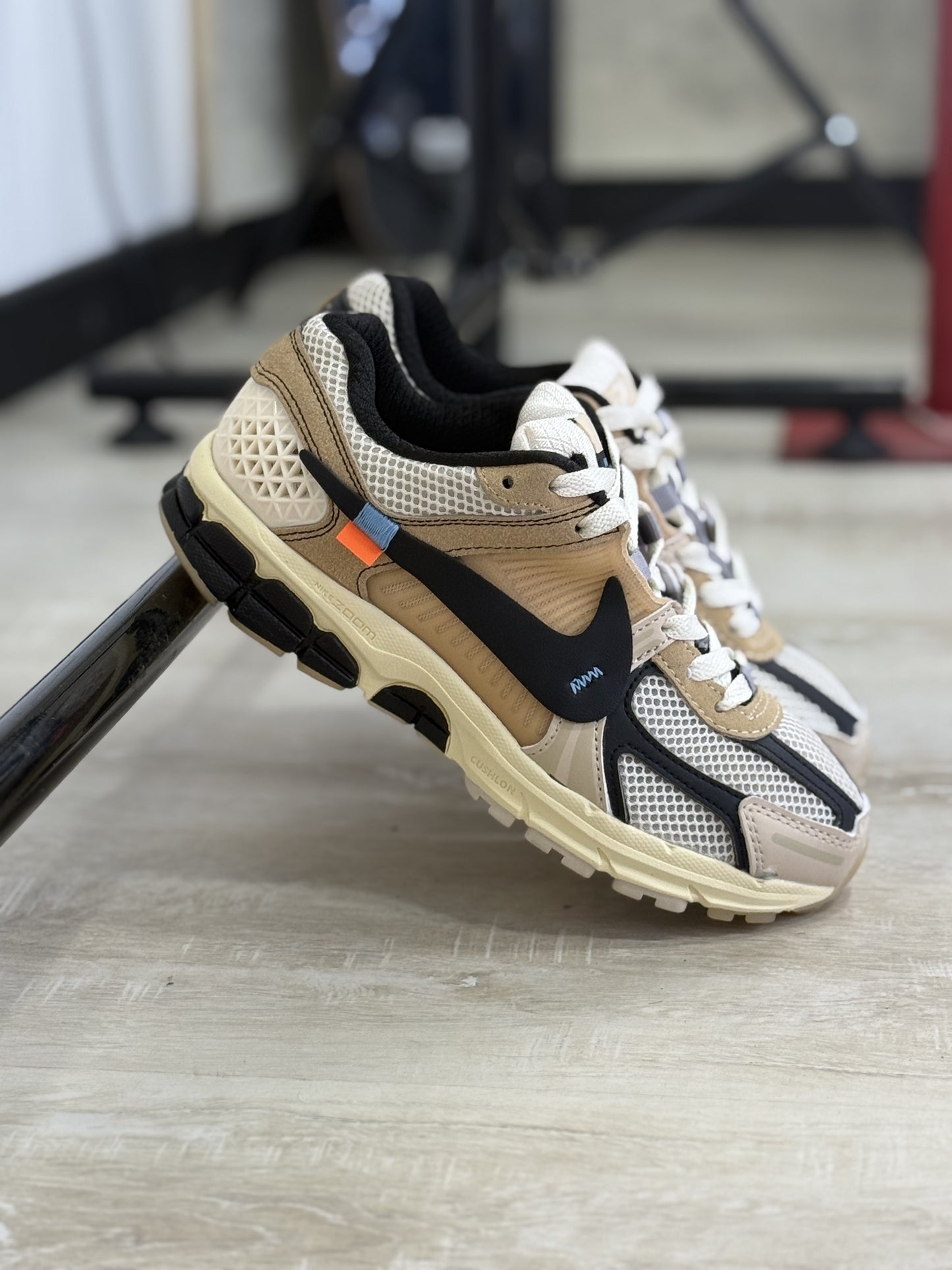 Nike vomero x off white