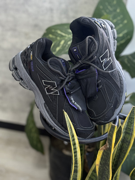 New Balance 1906R Cordura Pocket Black