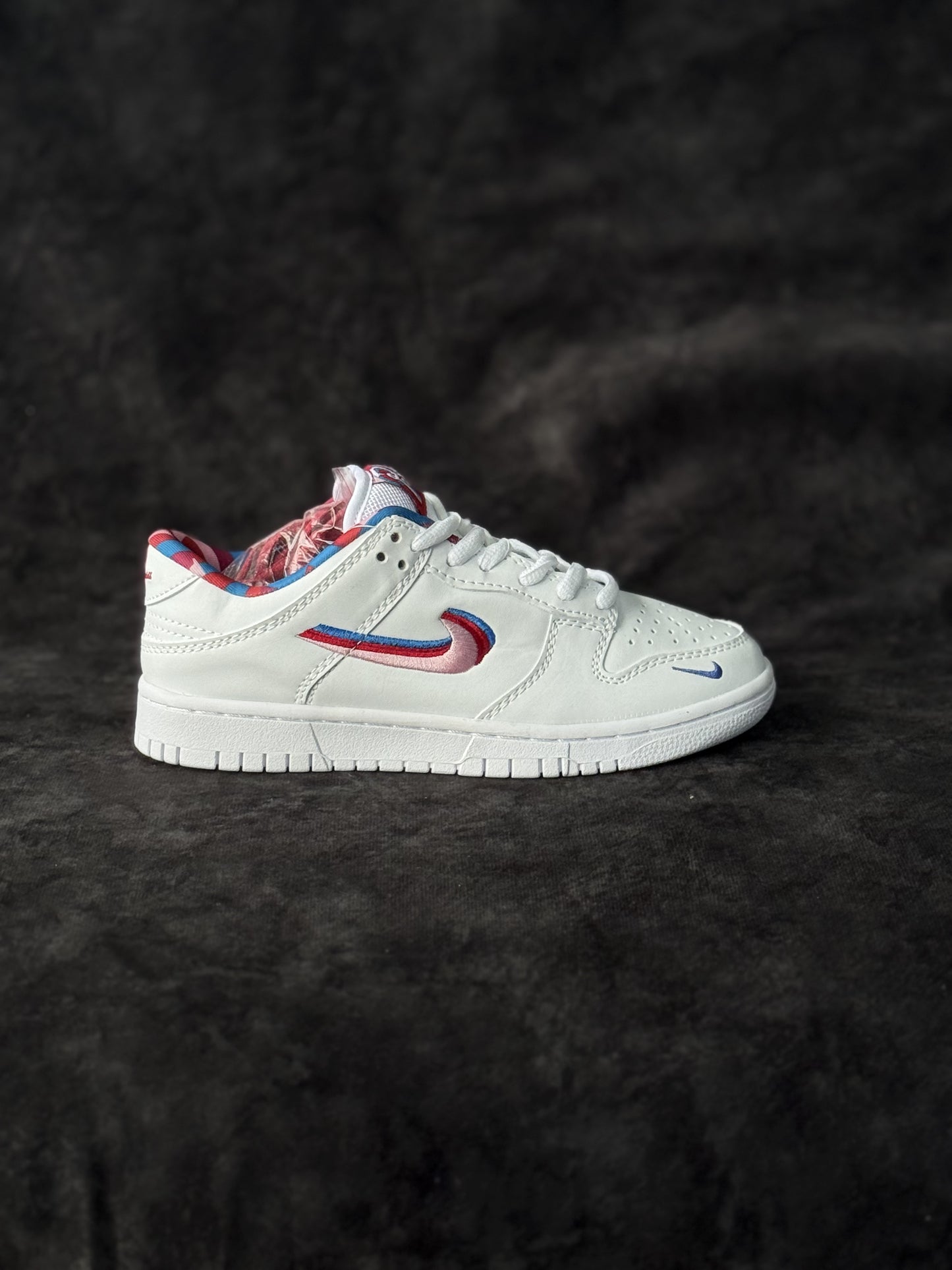 Nike SB Dunk Low Parra