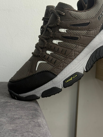 Skechers Air Envoy color oliva