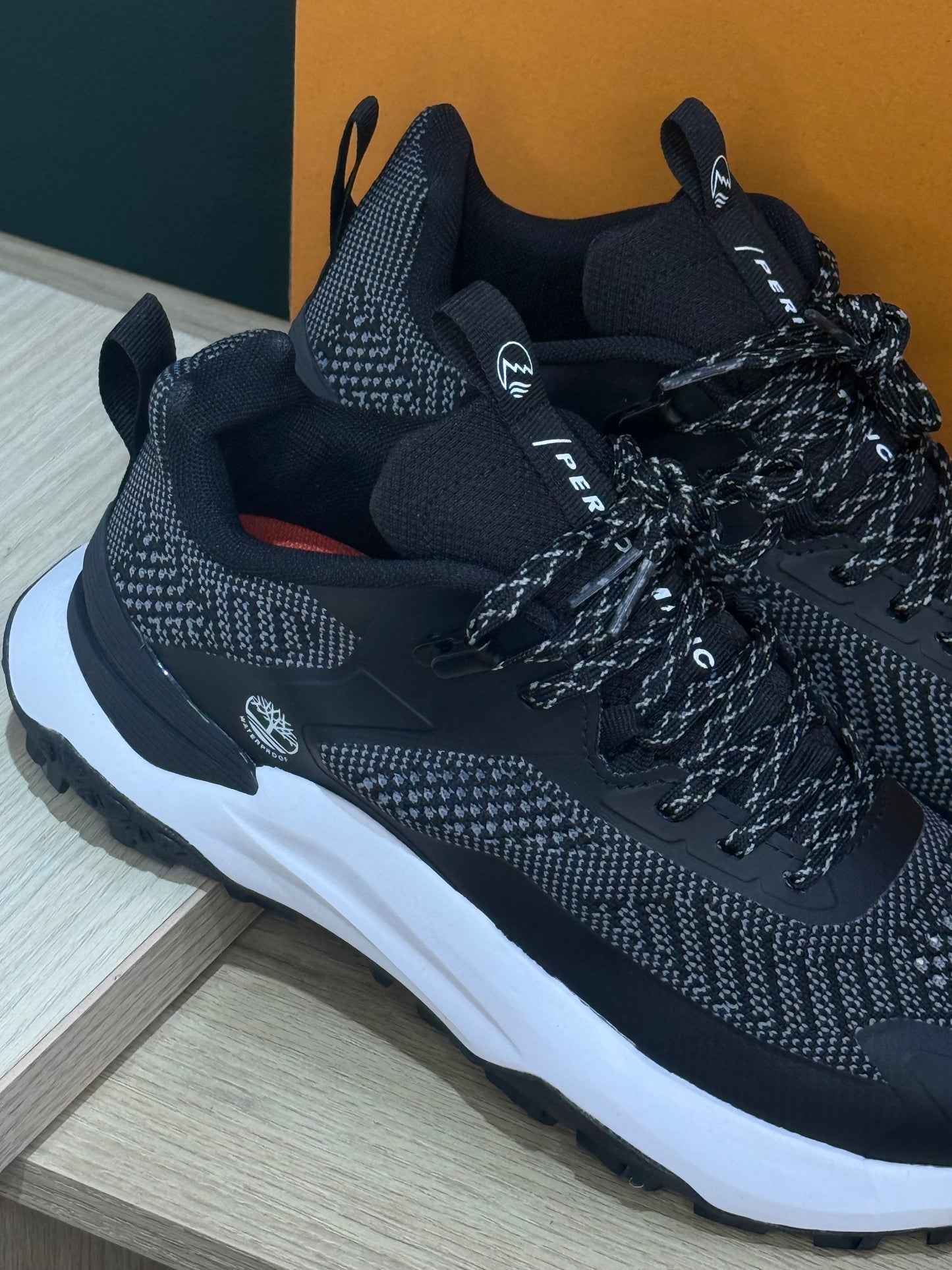 Timberland Motion Access Low blanca negra