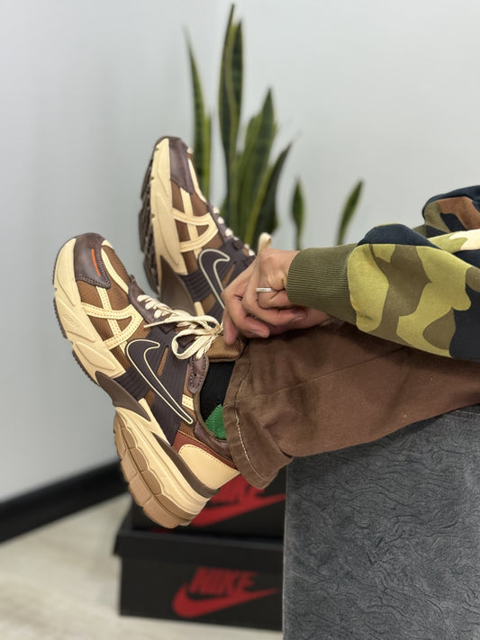 Nike V2K Marron