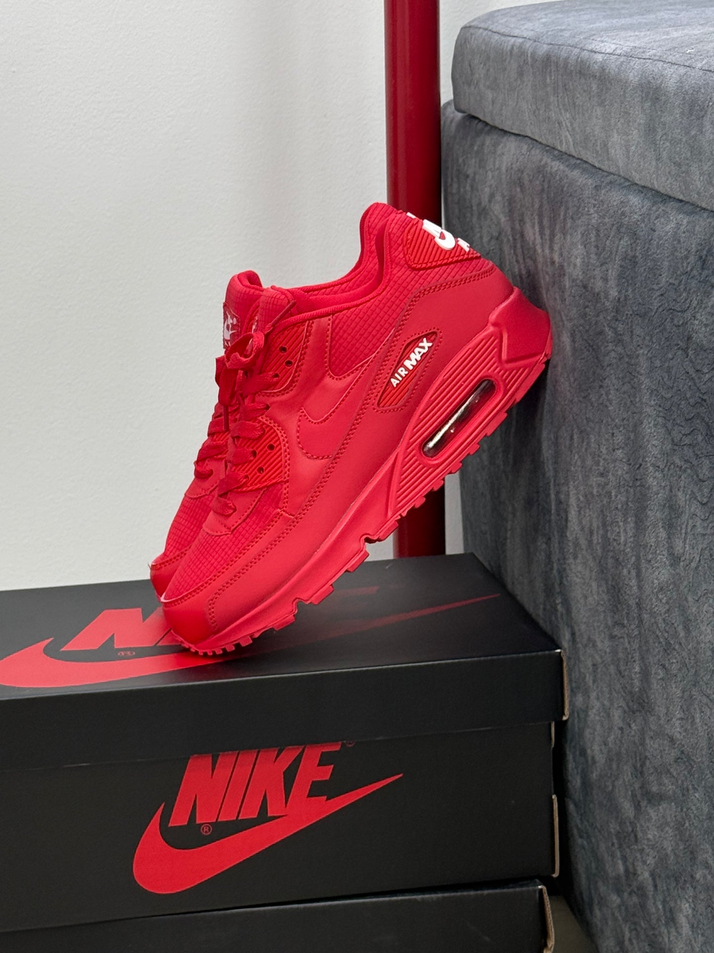 Nike AirMax90 TripleRed