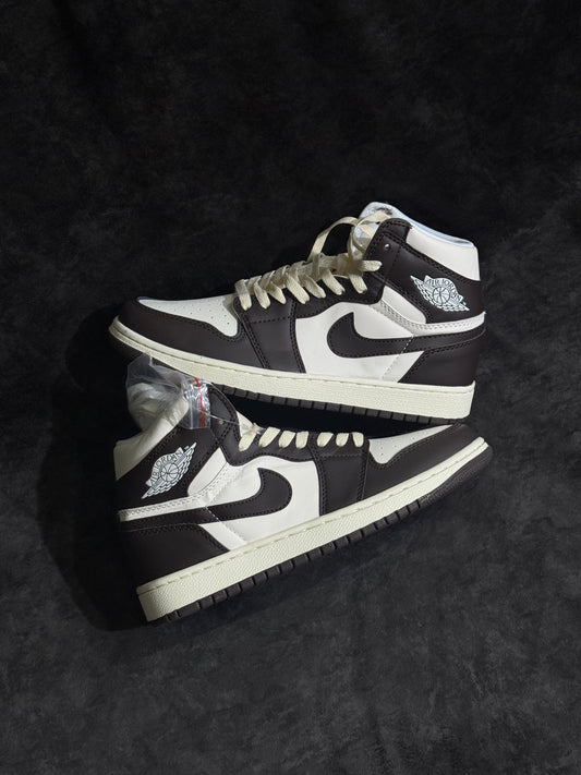 Air Jordan 1 Mid Brown