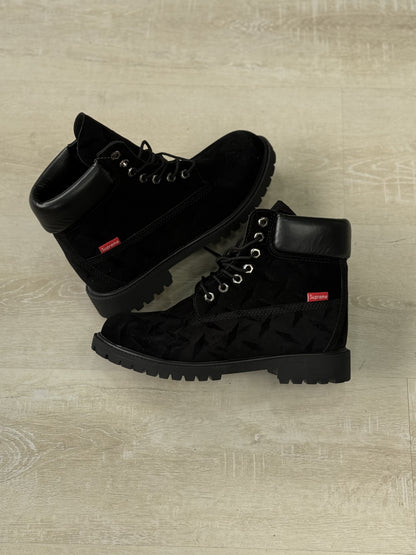 TIMBERLAND X SUPREME