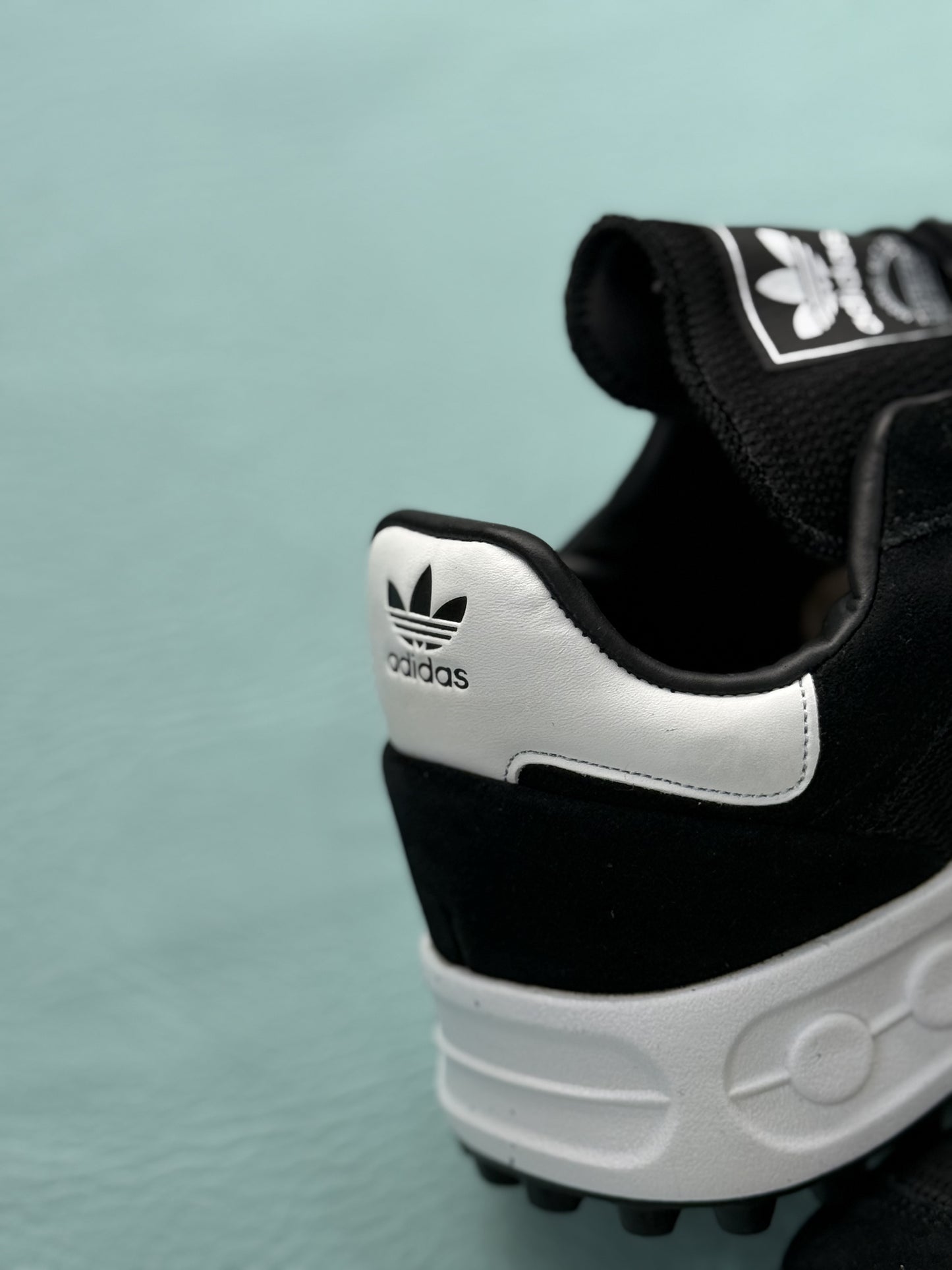 adidas Run 84 Shoes